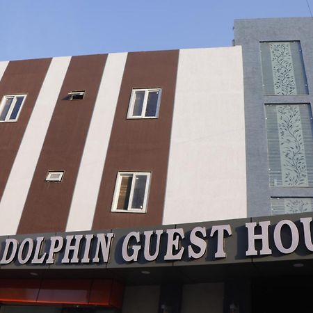 Dolphin Guest House Mathura Exteriör bild